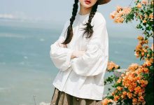 每日心语：放手舍不得，坚持又太累，爱而不得时最煎熬|搜美文(汇聚美文)-美文摘抄