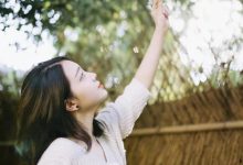 每日心语:别总惯着别人,委屈了自己|搜美文(汇聚美文)-美文摘抄